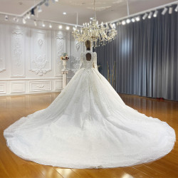 فستان زفاف فاخر من الدانتيل المطرز بالخرز، بأكمام طويلة، مناسب لحفلات الزفاف الفاخرة متوفر قياسات كبيرة 