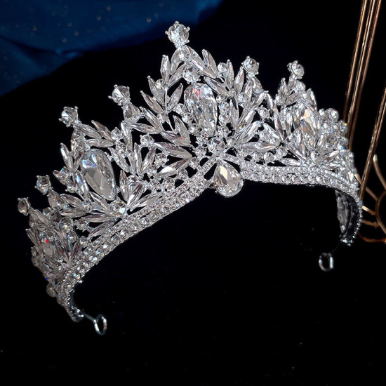 تاج كبير من الكريستال المصنوع من سبيكة معدنية تاج زفاف متلألئ أوروبي-أمريكي تاج زفاف فاخر مرصع بالألماس إكسسوارات نسائية فخمة