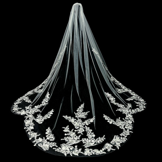 Feishiluo Ivory and White 100% Polyester Appliques Lace Bridal Wedding Veils One Layer Long Floral Bride Accessories