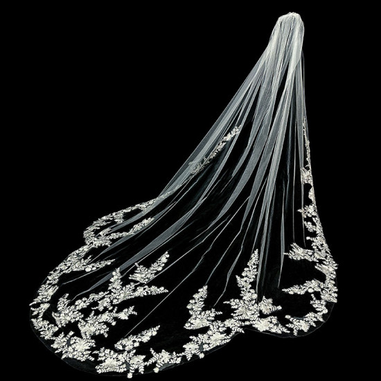 Feishiluo Ivory and White 100% Polyester Appliques Lace Bridal Wedding Veils One Layer Long Floral Bride Accessories